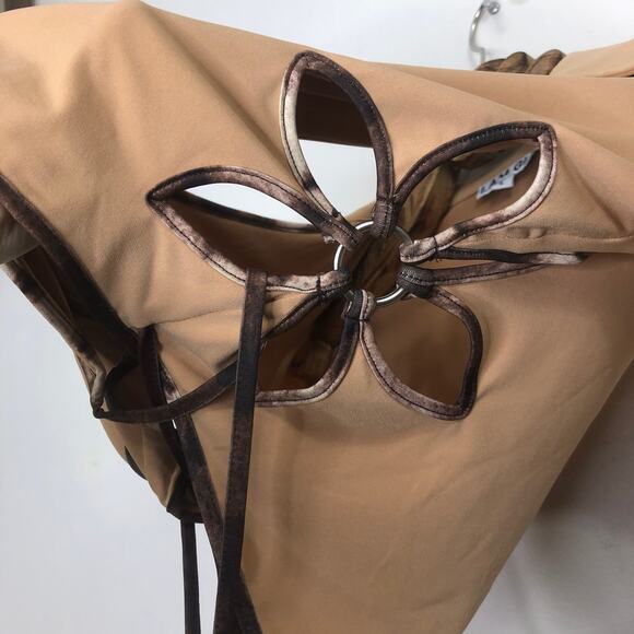 I AM GIA Renalee Floral Cutout Wrap Top Large Flare Pants Medium Set Tan - Picture 5 of 13